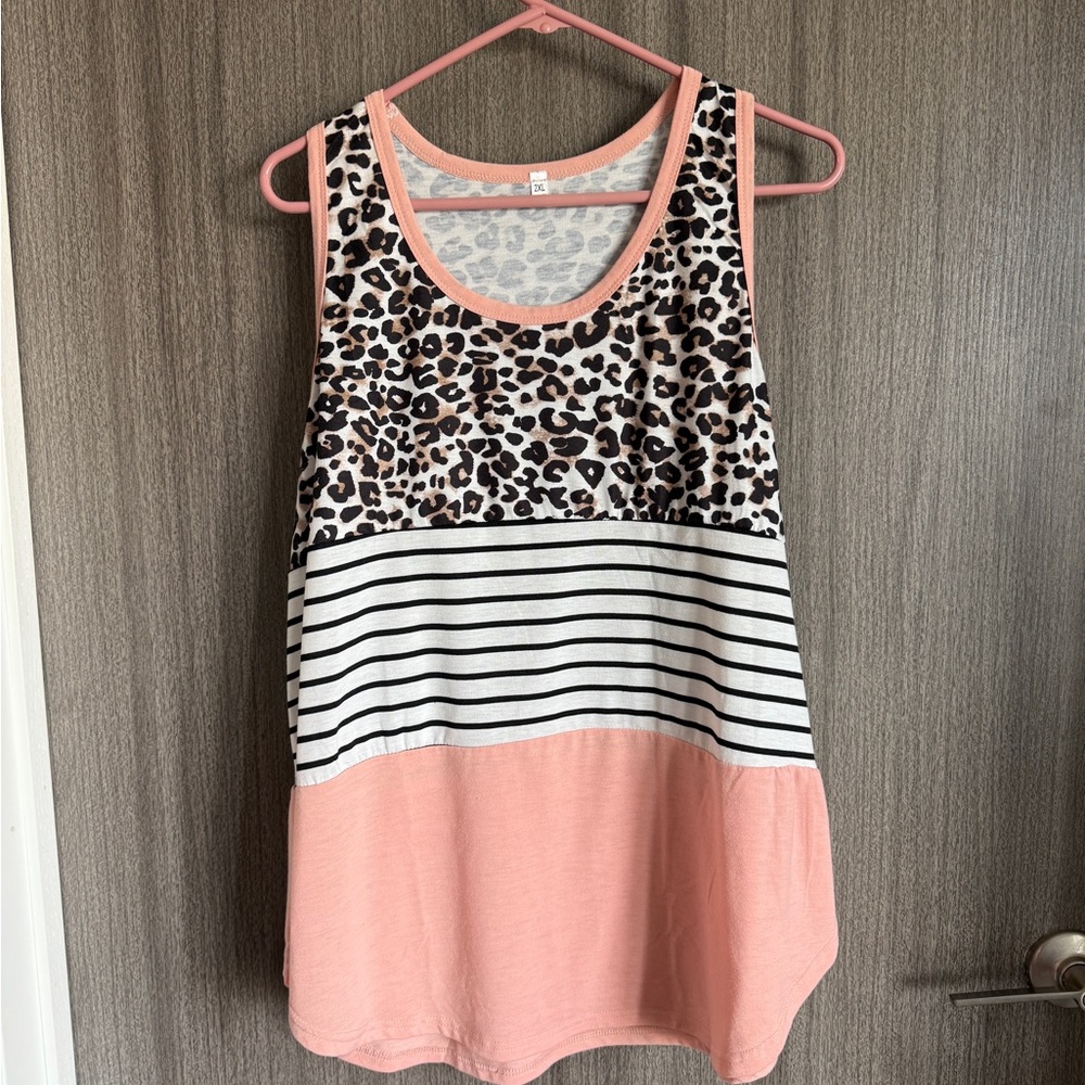 Black and White Sleeveless Tank Top with Pink Accent